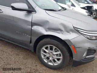 2024 Chevrolet Equinox LT with VIN 3GNAXKEG2RS195274, listed as a IAAI auction lot 41019948 with 19,531 mi miles. Bid and sale history available at carsss.com. Image 6.