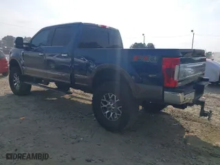 2017 Ford Super Duty F-250 SRW Lariat with VIN 1FT7W2BT9HED50676, listed as a IAAI auction lot 40101868 with 154,199 mi miles. Bid and sale history available at carsss.com. Image 6.