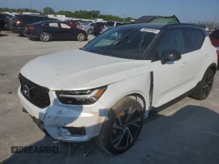 2022 Volvo XC40 R-Design с VIN YV4162UM0N2667557, выставлен на аукционе Copart как лот 60994893 с пробегом 36 185 миль миль и Списание • Salvage title. История ставок и продаж доступна на DreamBid. Изображение 1.