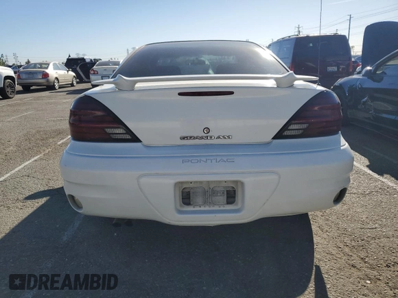 2004 Pontiac Grand Am SE1 with VIN 1G2NF52E84M575850, listed as a Copart auction lot 84547104 with 275,576 mi miles and Clean Title. Bid and sale history available at carsss.com. Image 6.