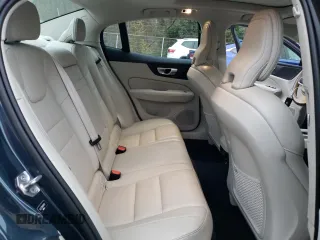 2022 Volvo S60 Momentum with VIN 7JRL12TZ8NG160420, listed as a Copart auction lot 82186904 with 71,809 mi miles and Salvage Title. Bid and sale history available at carsss.com. Image 10.