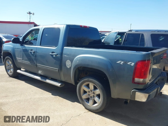 2008 GMC Sierra 1500 SLT z VIN 2GTEC13J281338944, wystawiony jako IAAI lot #41761417 z przebiegiem 211 486 mil mil oraz . Historia ofert i sprzedaży dostępna na DreamBid. Obrazek 3.