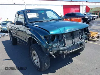 1996 Toyota Tacoma with VIN 4TAWN72N2TZ189792, listed as a IAAI auction lot 42257225 with 323,584 mi miles and . Bid and sale history available at DreamBid. Image 1.