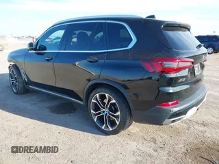 2021 BMW X5 sDrive40i with VIN 5UXCR4C03M9F14207, listed as a IAAI auction lot 41286501 with 41,679 mi miles and . Bid and sale history available at DreamBid. Image 3.