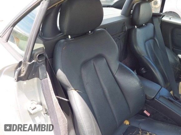 1999 Mercedes-Benz SLK 230/320 with VIN WDBKK47F1XF133747, listed as a IAAI auction lot 42611194 with Not provided miles and . Bid and sale history available at DreamBid. Image 8.