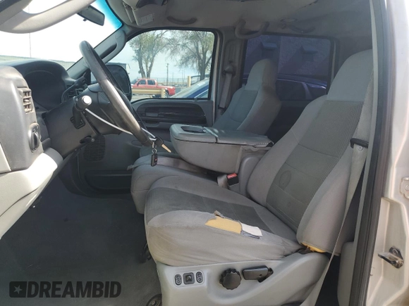 2005 Ford Excursion Special Serv with VIN 1FMNU40L65ED39878, listed as a Copart auction lot 54685155 with 182,866 mi miles and Clean Title. Bid and sale history available at DreamBid. Image 7.