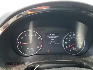 2023 Kia Seltos S z VIN KNDEU2AA7P7410521, wystawiony jako Copart lot #56796665 z przebiegiem 33 412 mil mil oraz Szkoda całkowita • Salvage title. Historia ofert i sprzedaży dostępna na DreamBid. Obrazek 9.