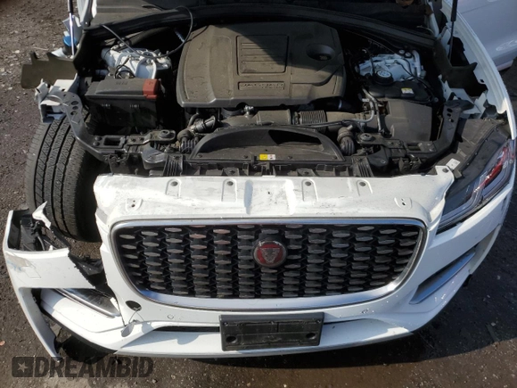 2022 Jaguar F-Pace with VIN SADCK2EX3NA698232, listed as a Copart auction lot 58552985 with 24,413 mi miles and Salvage title. Bid and sale history available at DreamBid. Image 12.