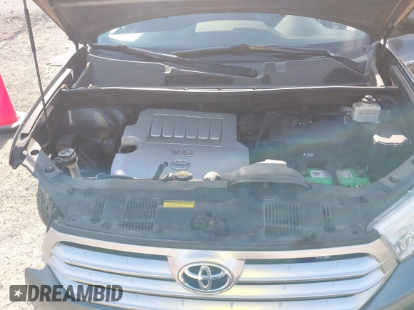 2011 Toyota Highlander Limited with VIN 5TDDK3EH7BS068694, listed as a IAAI auction lot 42252513 with 163,816 mi miles and . Bid and sale history available at DreamBid. Image 10.