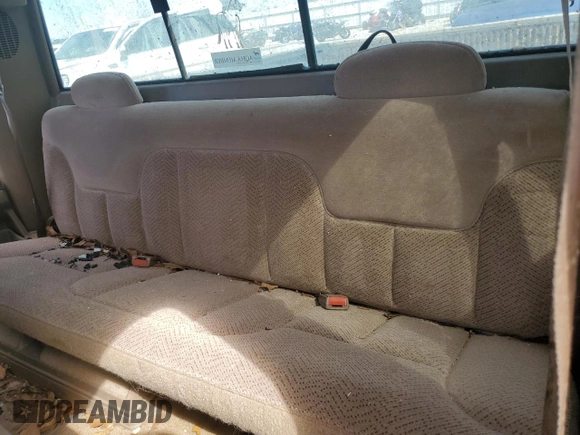 1995 GMC Sierra 1500 z VIN 2GTEK19K1S1561454, wystawiony jako Copart lot #47128465 z przebiegiem 178 963 mil mil oraz Szkody całkowita. Historia ofert i sprzedaży dostępna na DreamBid. Obrazek 10.