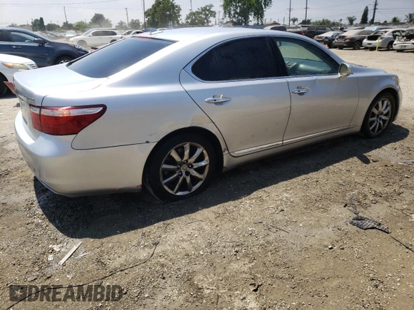2008 Lexus LS 460 z VIN JTHBL46F985075053, wystawiony jako Copart lot #58467284 z przebiegiem 200 664 mil mil oraz Szkoda całkowita • Salvage title. Historia ofert i sprzedaży dostępna na DreamBid. Obrazek 3.