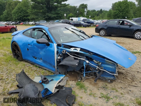 2022 Porsche 911 Carrera S with VIN WP0AB2A96NS221282, listed as a Copart auction lot 63993874 with 7,499 mi miles and Clean Title. Bid and sale history available at carsss.com. Image 4.