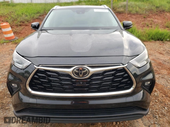 2023 Toyota Highlander L z VIN 5TDKDRAH7PS512254, wystawiony jako Copart lot #51117995 z przebiegiem 15 624 mil mil oraz Szkoda całkowita • Salvage title. Historia ofert i sprzedaży dostępna na DreamBid. Obrazek 5.