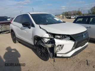 2019 Mitsubishi Eclipse Cross LE z VIN JA4AT4AAXKZ010134, wystawiony jako IAAI lot #41594113 z przebiegiem 115 948 mil mil oraz . Historia ofert i sprzedaży dostępna na DreamBid. Obrazek 1.