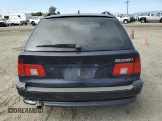 2000 BMW 5 Series 528iAt with VIN WBADP634XYBV64797, listed as a Copart auction lot 71316904 with 163,267 mi miles and Salvage Title. Bid and sale history available at carsss.com. Image 6.