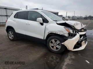 2022 Chevrolet Trax LS with VIN KL7CJNSM3NB549594, listed as a Copart auction lot 44901205 with 78,091 mi miles and Clean Title. Bid and sale history available at carsss.com. Image 4.
