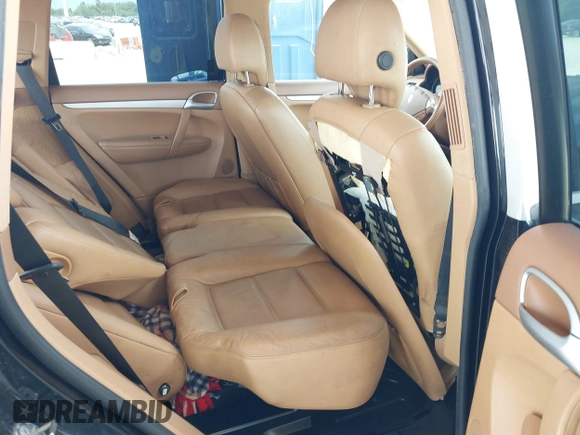 2009 Porsche Cayenne z VIN WP1AA29P99LA02255, wystawiony jako IAAI lot #42316222 z przebiegiem 216 114 mil mil oraz . Historia ofert i sprzedaży dostępna na DreamBid. Obrazek 8.