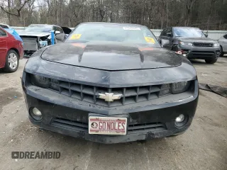 2010 Chevrolet Camaro 2LT z VIN 2G1FC1EV4A9173208, wystawiony jako Copart lot #47889645 z przebiegiem Nie podano mil oraz Nie do naprawy • Non repairable. Historia ofert i sprzedaży dostępna na DreamBid. Obrazek 5.