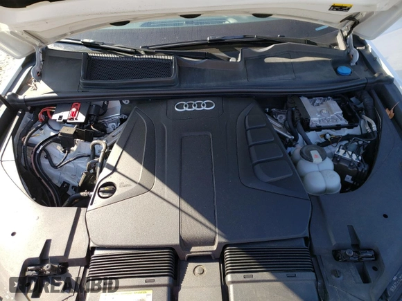 2019 Audi Q7 Premium with VIN WA1AHAF75KD027420, listed as a Copart auction lot 47352955 with 61,631 mi miles and Salvage title. Bid and sale history available at DreamBid. Image 12.