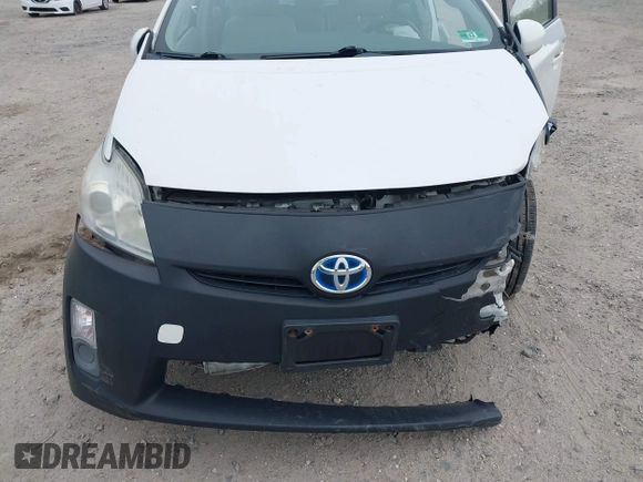 2010 Toyota Prius II with VIN JTDKN3DU7A0112031, listed as a IAAI auction lot 42013151 with 1 mi miles. Bid and sale history available at carsss.com. Image 5.
