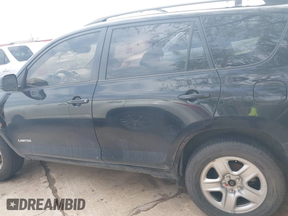 2008 Toyota RAV4 Ltd with VIN JTMBK31V385050095, listed as a IAAI auction lot 41948643 with 194,030 mi miles. Bid and sale history available at carsss.com. Image 14.