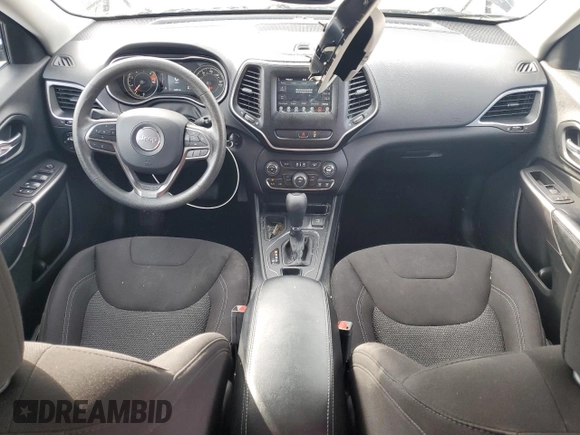 2021 Jeep Cherokee Latitude с VIN 1C4PJLCB4MD189342, выставлен на аукционе Copart как лот 57910915 с пробегом 66 487 миль миль и Списание • Salvage title. История ставок и продаж доступна на DreamBid. Изображение 8.