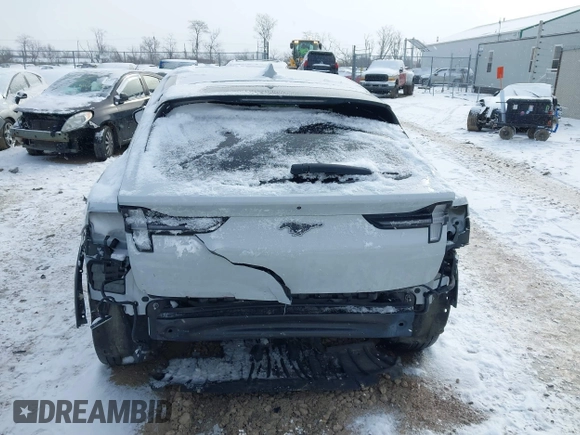2022 Ford Mustang Mach-E Select z VIN 3FMTK1RM4NMA13627, wystawiony jako IAAI lot #41579778 z przebiegiem 87 108 mil mil oraz . Historia ofert i sprzedaży dostępna na DreamBid. Obrazek 17.