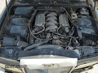 2003 Bentley Arnage z VIN SCBLF34F53CX09475, wystawiony jako Copart lot #57302795 z przebiegiem Nie podano mil oraz Czysty tytuł • Clean title. Historia ofert i sprzedaży dostępna na DreamBid. Obrazek 11.