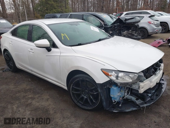 2015 Mazda 6 i Sport with VIN JM1GJ1U50F1220703, listed as a IAAI auction lot 41475129 with 127,834 mi miles. Bid and sale history available at carsss.com. Image 1.