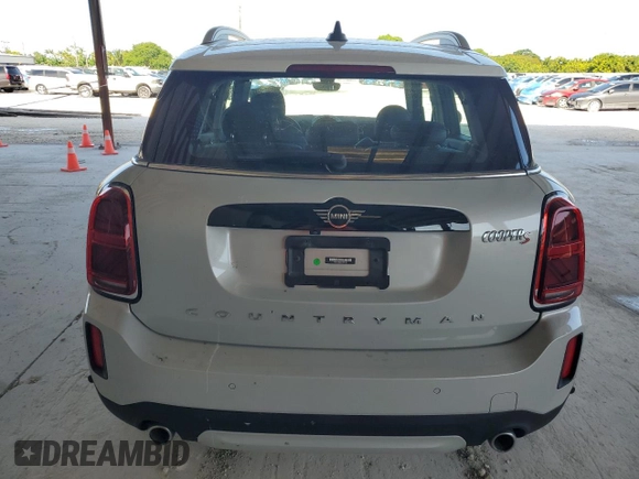 2023 MINI Countryman Cooper S z VIN WMZ53BR00P3P91490, wystawiony jako Copart lot #58600905 z przebiegiem Nie podano mil oraz Szkoda całkowita • Salvage title. Historia ofert i sprzedaży dostępna na DreamBid. Obrazek 6.