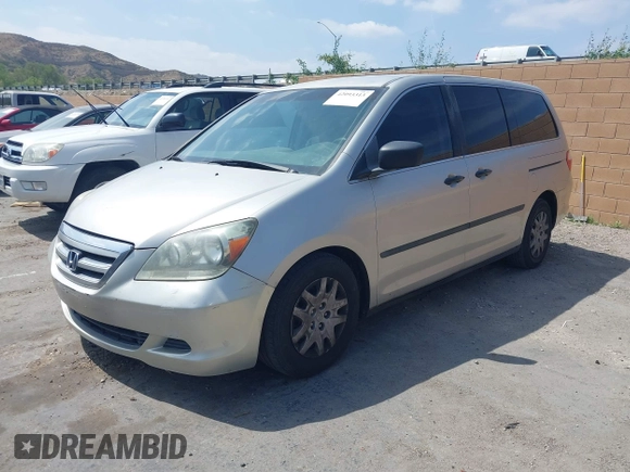 2006 Honda Odyssey LX with VIN 5FNRL38216B123807, listed as a IAAI auction lot 42093313 with 182,783 mi miles. Bid and sale history available at carsss.com. Image 2.