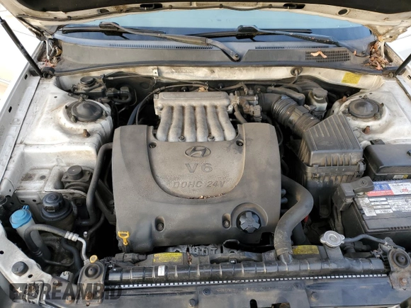 2004 Hyundai Sonata GLS with VIN KMHWF35H84A957433, listed as a Copart auction lot 82852774 with 187,857 mi miles and Salvage Title. Bid and sale history available at carsss.com. Image 13.