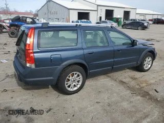 2007 Volvo XC70 with VIN YV4SZ592671259450, listed as a Copart auction lot 48892015 with 301,867 mi miles and Salvage Title. Bid and sale history available at carsss.com. Image 3.
