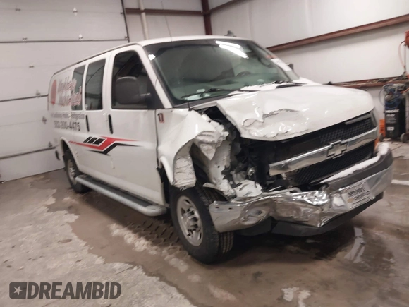 2021 Chevrolet Express Cargo with VIN 1GCWGAFP3M1193924, listed as a IAAI auction lot 41570565 with 70,337 mi miles and . Bid and sale history available at DreamBid. Image 1.