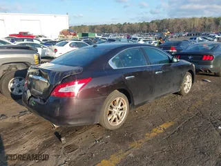 2011 Nissan Maxima 3.5 SV with VIN 1N4AA5AP9BC810048, listed as a IAAI auction lot 41807043 with 239,209 mi miles. Bid and sale history available at carsss.com. Image 4.