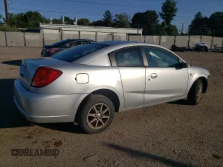 2006 Saturn ION z VIN 1G8AN15F56Z127141, wystawiony jako Copart lot #81125084 z przebiegiem 150 242 mil mil oraz Szkoda całkowita • Salvage title. Historia ofert i sprzedaży dostępna na DreamBid. Obrazek 3.