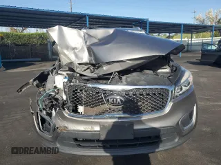 2017 Kia Sorento LX with VIN 5XYPGDA33HG191770, listed as a Copart auction lot 51885835 with 68,846 mi miles and Salvage Title. Bid and sale history available at DreamBid. Image 5.