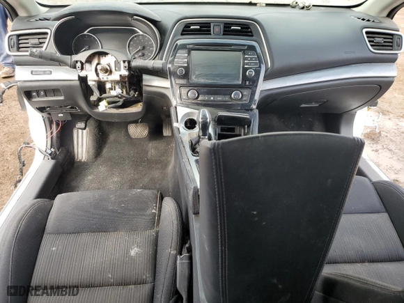 2018 Nissan Maxima SL with VIN 1N4AA6AP0JC385498, listed as a Copart auction lot 46671935 with 0 mi miles and Salvage Title. Bid and sale history available at carsss.com. Image 8.