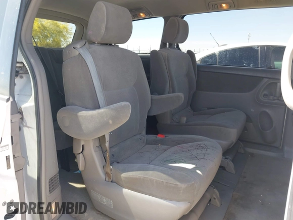 2005 Toyota Sienna CE with VIN 5TDZA23C95S364802, listed as a IAAI auction lot 42164931 with 201,737 mi miles and . Bid and sale history available at DreamBid. Image 8.
