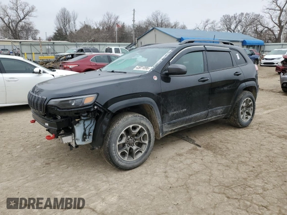 2020 Jeep Cherokee Trailhawk z VIN 1C4PJMBN6LD518073, wystawiony jako Copart lot #43611095 z przebiegiem 39 947 mil mil oraz Szkoda całkowita • Salvage title. Historia ofert i sprzedaży dostępna na DreamBid. Obrazek 1.