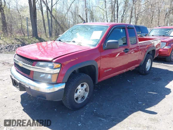 2005 Chevrolet Colorado LS Z71 with VIN 1GCDT196058222276, listed as a IAAI auction lot 42136363 with 999,999 mi miles. Bid and sale history available at carsss.com. Image 2.