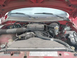 1998 Dodge 1500 z VIN 3B7HC13Y5WG166701, wystawiony jako IAAI lot #42059031 z przebiegiem 218 840 mil mil oraz . Historia ofert i sprzedaży dostępna na DreamBid. Obrazek 10.