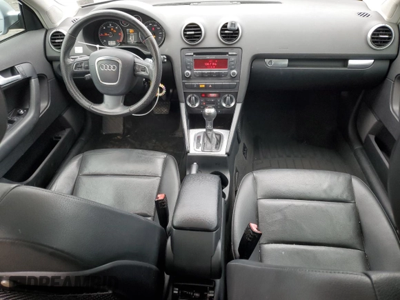 2013 Audi A3 Premium Plus z VIN WAUKJAFM3DA029530, wystawiony jako Copart lot #84448764 z przebiegiem 124 433 mil mil oraz Szkoda całkowita • Salvage title. Historia ofert i sprzedaży dostępna na DreamBid. Obrazek 8.