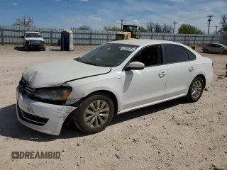 2014 Volkswagen Passat Wolfsburg Edition z VIN 1VWAT7A37EC075133, wystawiony jako Copart lot #50985595 z przebiegiem 117 838 mil mil oraz Szkoda całkowita • Salvage title. Historia ofert i sprzedaży dostępna na DreamBid. Obrazek 1.