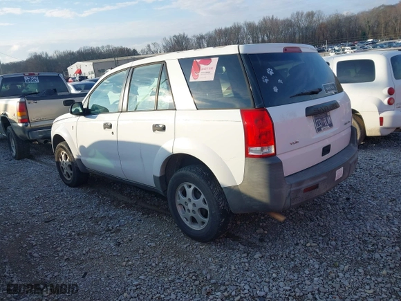 2003 Saturn VUE with VIN 5GZCZ63B83S869309, listed as a IAAI auction lot 41451246 with 211,399 mi miles. Bid and sale history available at carsss.com. Image 3.