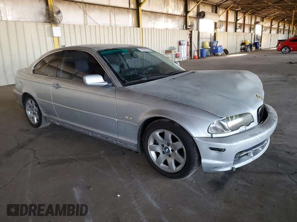 2002 BMW 3 Series 325Ci with VIN WBABN33452JW52200, listed as a Copart auction lot 76210184 with 377,385 mi miles and Non Repairable. Bid and sale history available at carsss.com. Image 4.