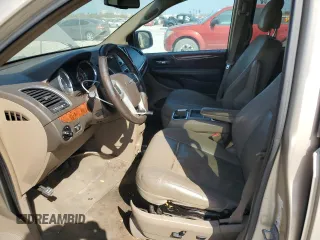 2015 Chrysler Town & Country Touring with VIN 2C4RC1BG0FR730519, listed as a Copart auction lot 48989575 with 253,447 mi miles and Clean Title. Bid and sale history available at carsss.com. Image 7.