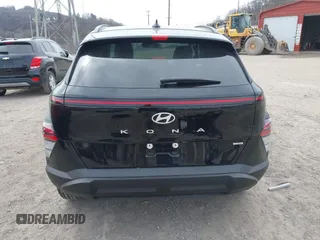 2025 Hyundai Kona SEL Convenience with VIN KM8HCCAB6SU189627, listed as a IAAI auction lot 41836762 with 994 mi miles and . Bid and sale history available at DreamBid. Image 17.