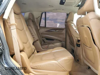 2016 Cadillac Escalade Platinum z VIN 1GYS4DKJ0GR165640, wystawiony jako Copart lot #52453805 z przebiegiem 103 086 mil mil oraz Szkoda całkowita • Salvage title. Historia ofert i sprzedaży dostępna na DreamBid. Obrazek 11.