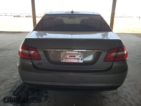 2013 Mercedes-Benz E 350 Luxury z VIN WDDHF5KB9DA683237, wystawiony jako Copart lot #65472505 z przebiegiem 135 380 mil mil oraz Czysty tytuł • Clean title. Historia ofert i sprzedaży dostępna na DreamBid. Obrazek 6.